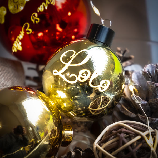 Celesta Nomina - Boule étincelante en verre avec gravure