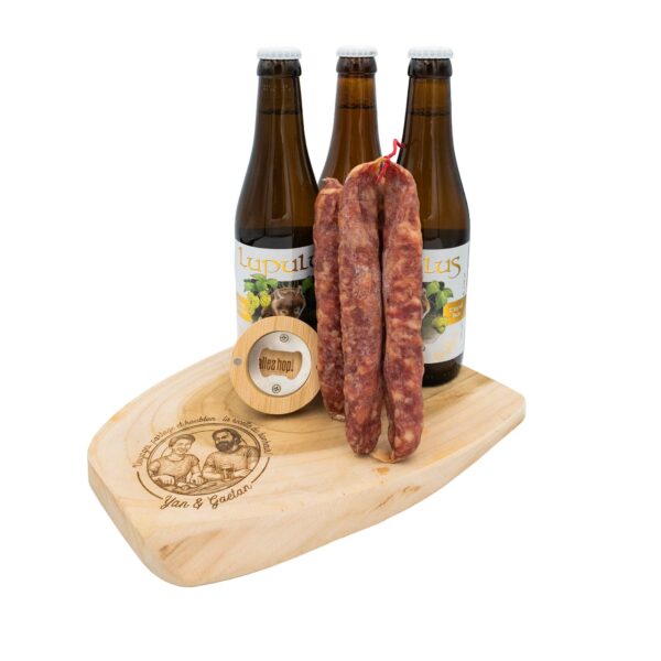 Planche en bois avec gravure personnalisée pour l'apéro